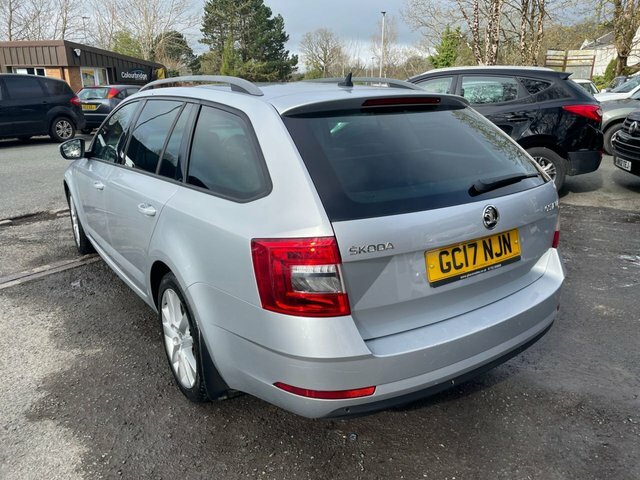 Skoda Octavia 1.6 Tdi Se L Estate Euro 6 S S GC17NJN Silver #4