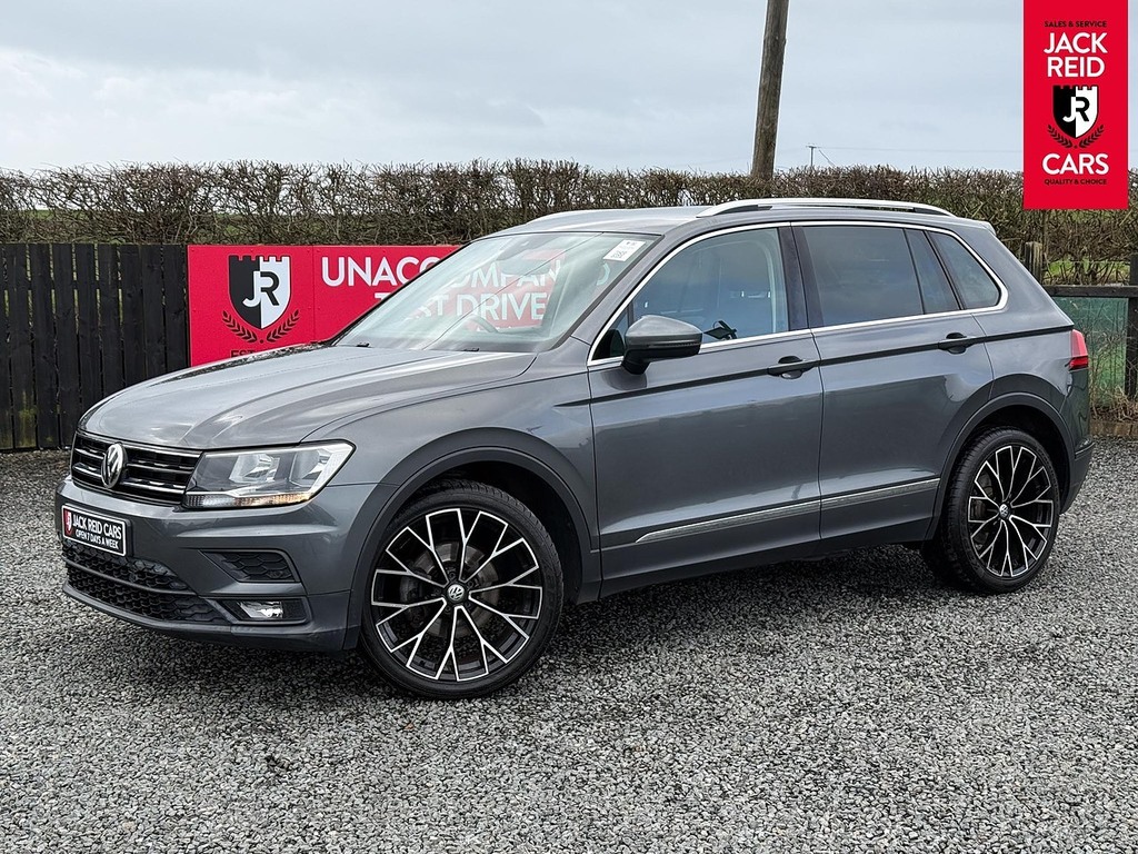 Volkswagen Tiguan Suv Grey