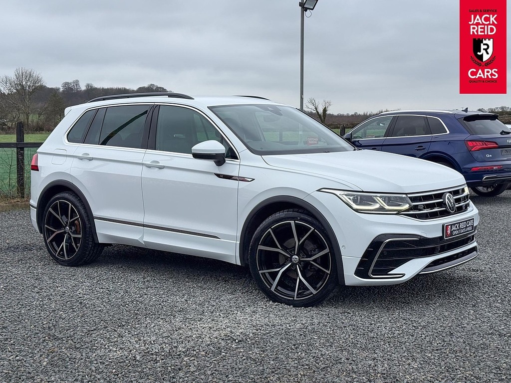 Volkswagen Tiguan Suv  White #6