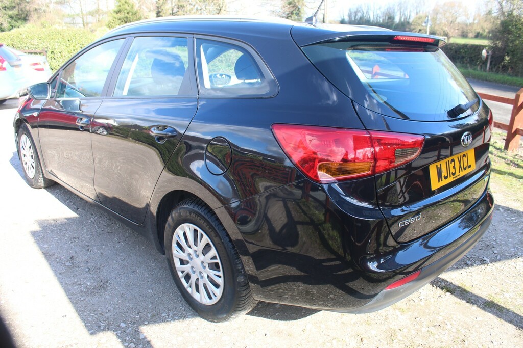 Kia Ceed 1.4 Crdi Ecodynamics 1 WJ13XCL Black #5