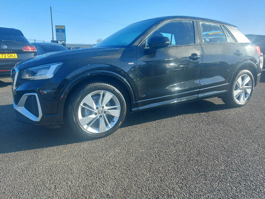 Audi Q2 30 Tfsi S Line Black