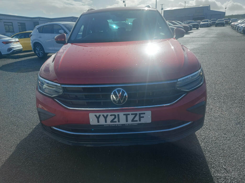 Volkswagen Tiguan 2.0 Tdi Life Dsg YY21TZF Red #6