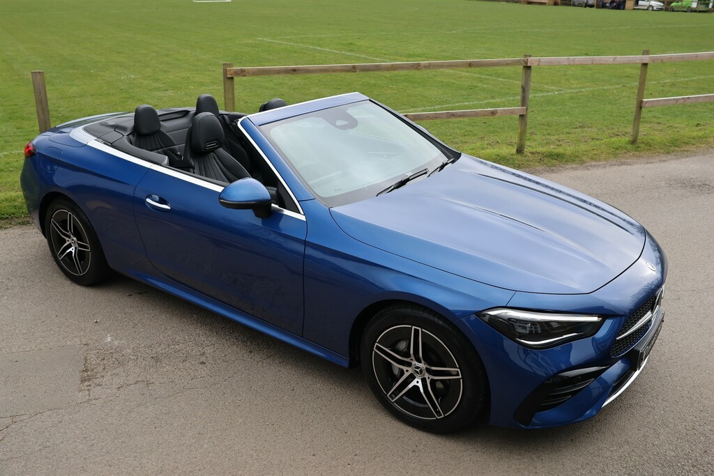 Mercedes-Benz H 2.0 Mhev Amg Line Cabriolet Hybrid G- GX74ORW Blue
