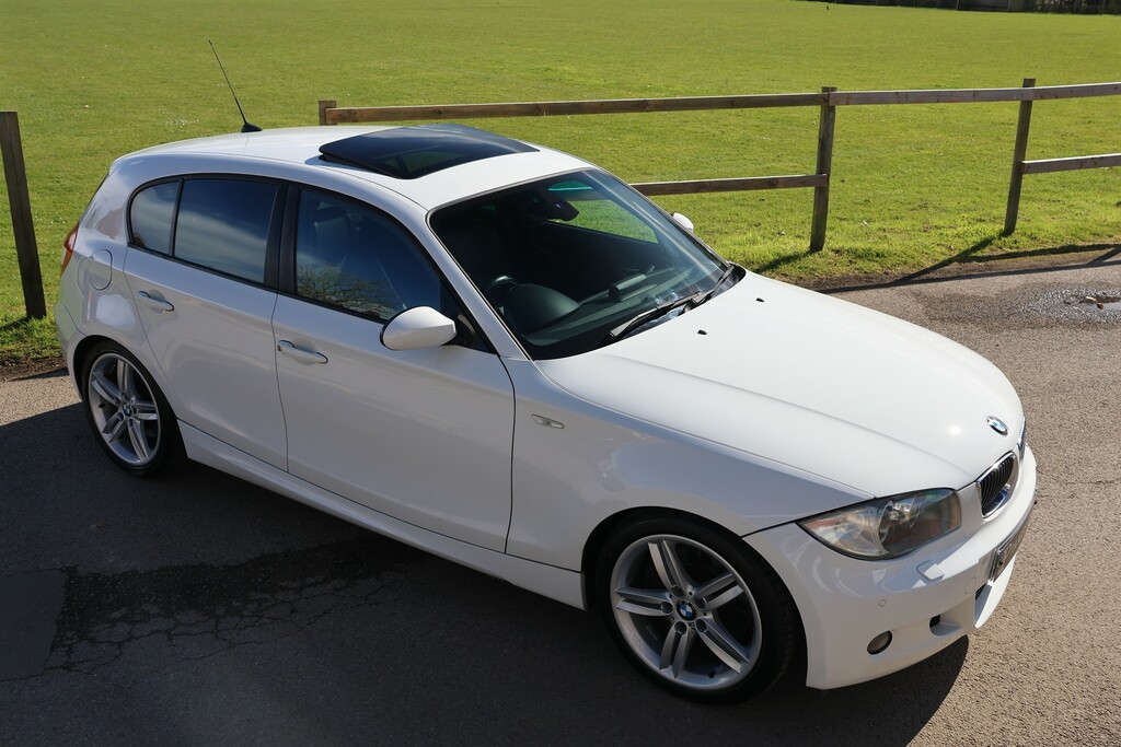 BMW 1 Series 3.0 130I M Sport Hatchback Steptronic E White