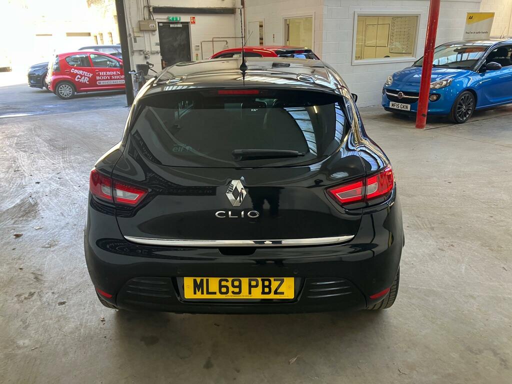 Renault Clio 1.5 Dci Iconic Euro 6 Ss ML69PBZ Black #3