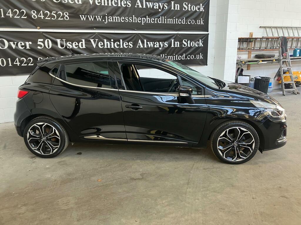 Renault Clio 1.5 Dci Iconic Euro 6 Ss Black