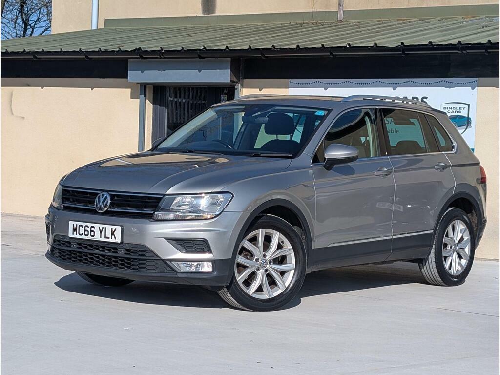 Volkswagen Tiguan 2.0 Tdi Bluemotion Tech Se Navigation Euro 6 S S MC66YLK Silver #2