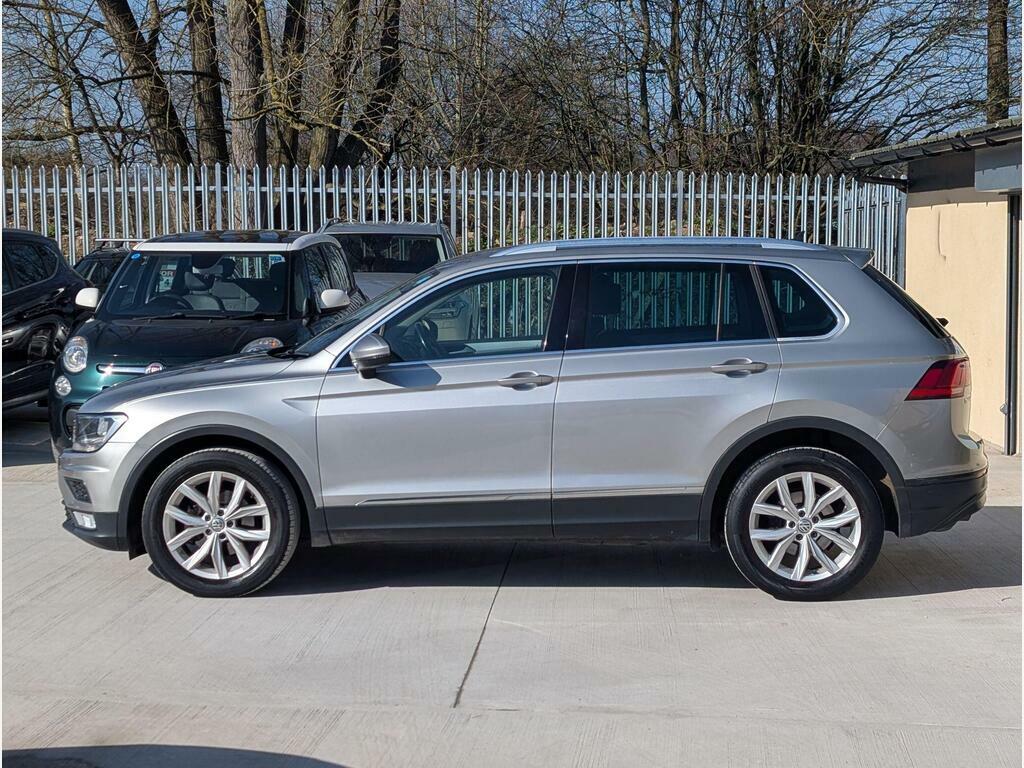 Volkswagen Tiguan 2.0 Tdi Bluemotion Tech Se Navigation Euro 6 S S MC66YLK Silver #3