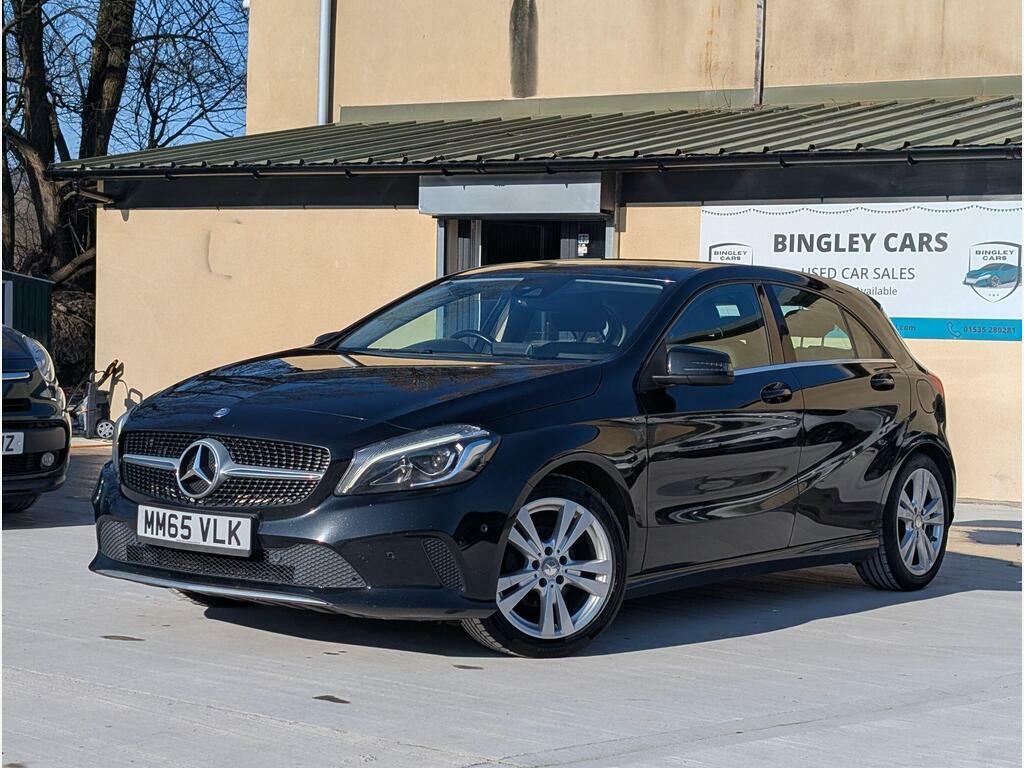 Mercedes-Benz A Class 1.5 A180d Sport Premium Euro 6 S S MM65VLK Black #2