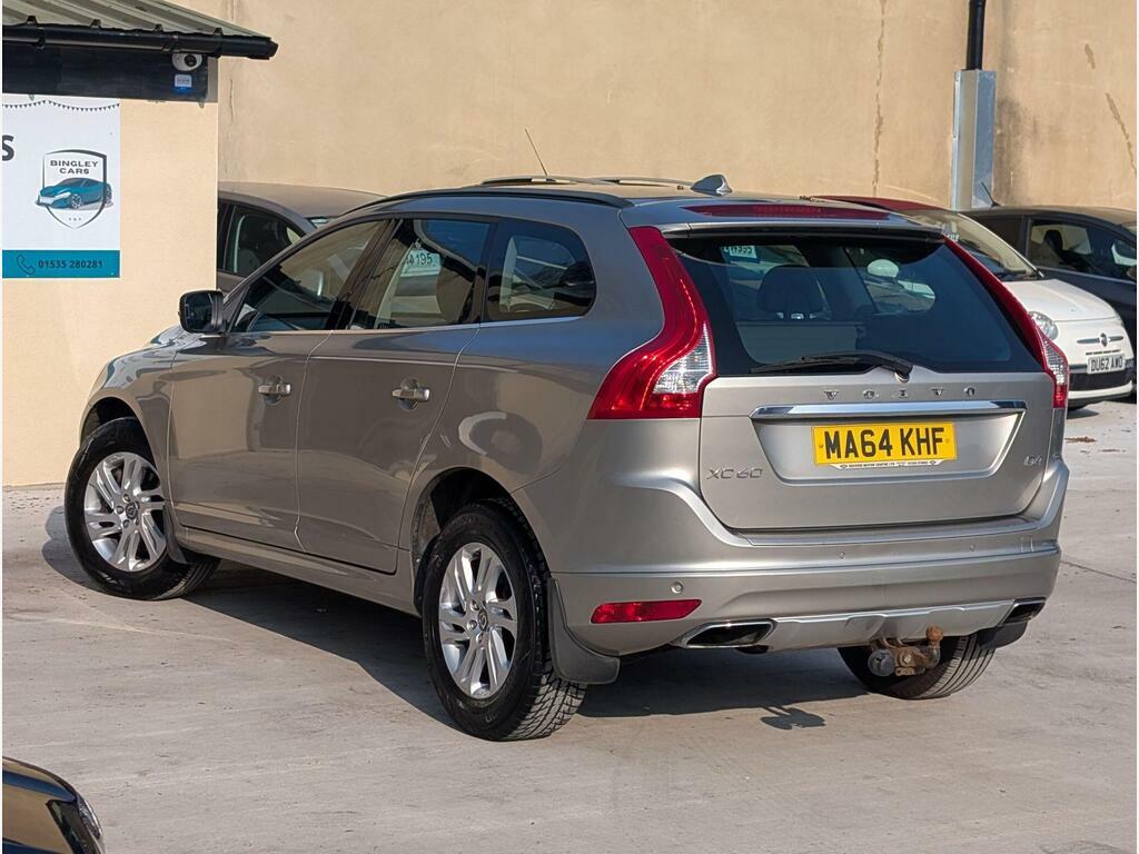 Volvo XC60 2.0 D4 Se Euro 6 S S MA64KHF Gold #4