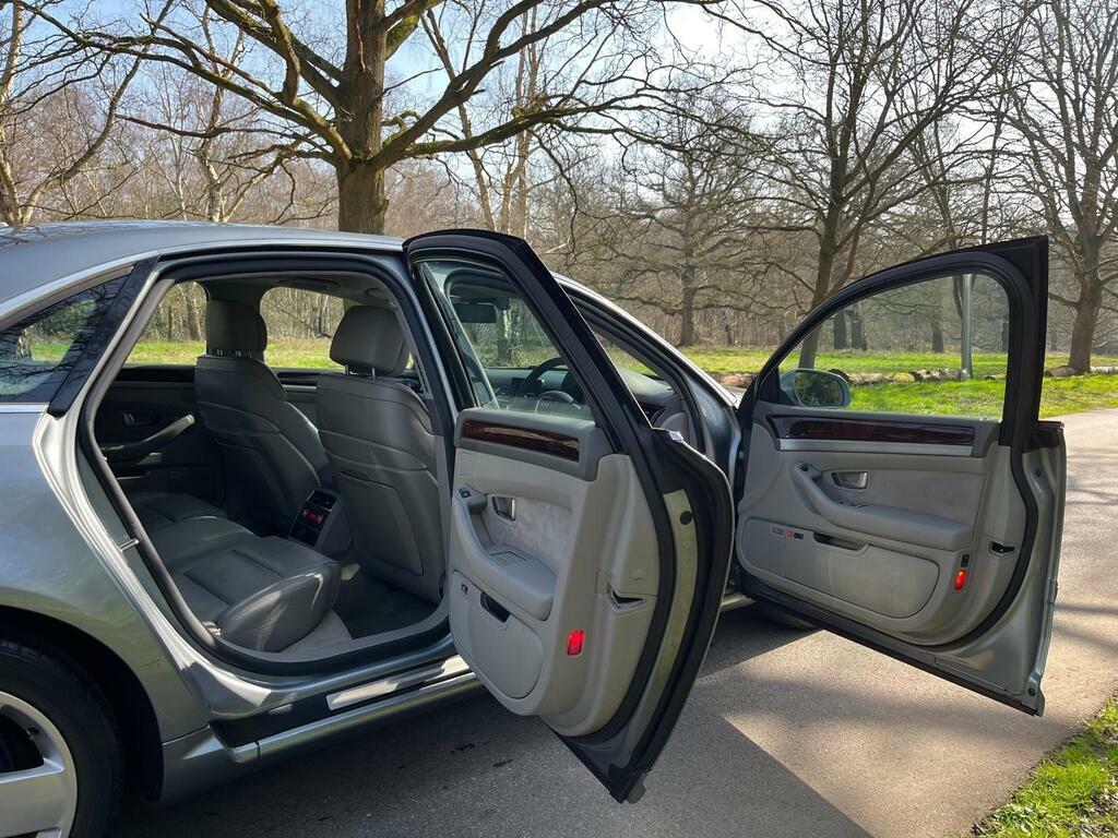 Audi A8 Saloon 3.0 Tdi Se Quattro 200757 Black #11