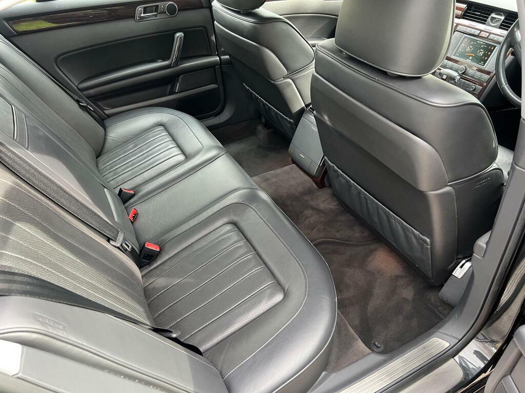 Volkswagen Phaeton  Black #11