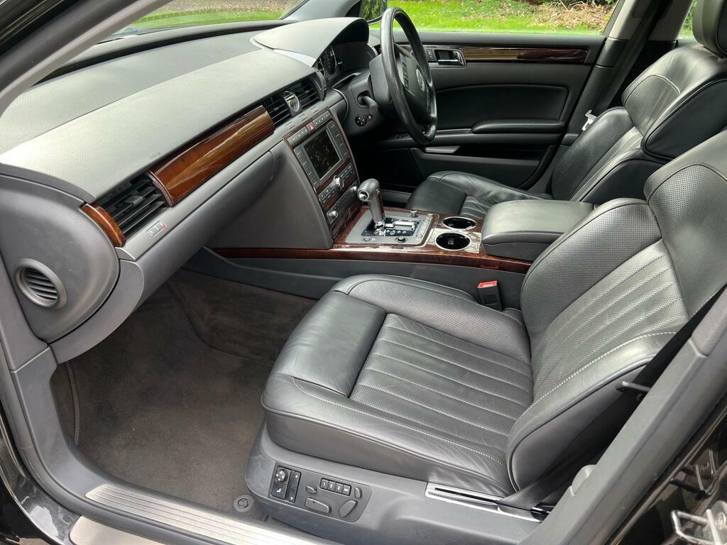 Volkswagen Phaeton  Black #14