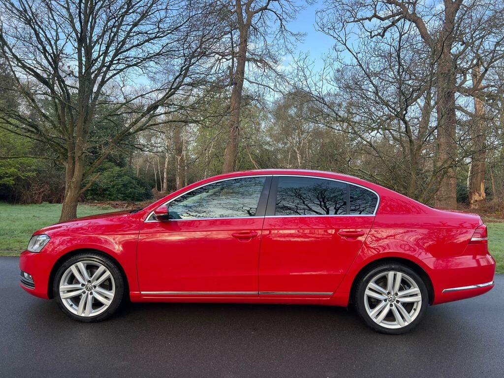 Volkswagen Passat 2.0 Tdi Bluemotion Tech Executive Style Euro 5 S RV64TWW Red #6