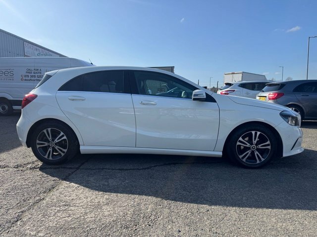 Mercedes-Benz A Class 1.5 A180d Se Executive Hatchback Manu OV67WHD White #5