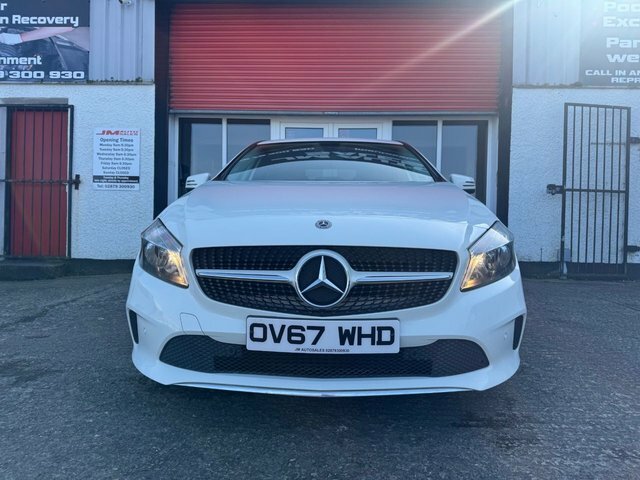 Mercedes-Benz A Class 1.5 A180d Se Executive Hatchback Manu OV67WHD White #3