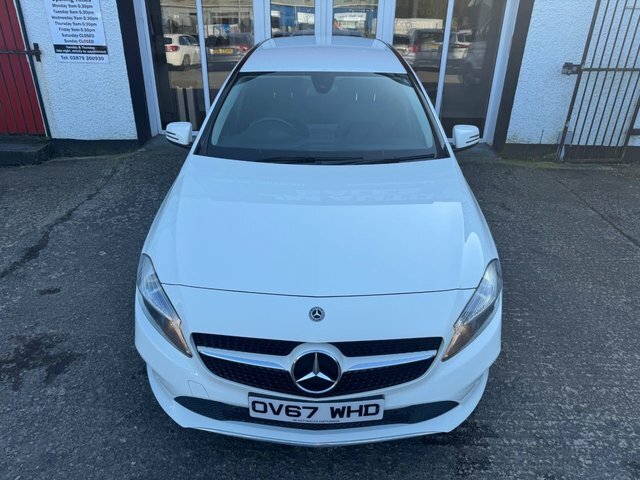 Mercedes-Benz A Class 1.5 A180d Se Executive Hatchback Manu OV67WHD White #4