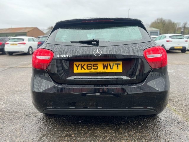 Mercedes-Benz A Class 1.5 A180d Se Hatchback Euro 6 S YK65WVT Black #6