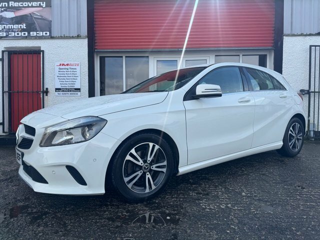 Mercedes-Benz A Class 1.5 A180d Se Executive Hatchback Manu HX67UEF White #2