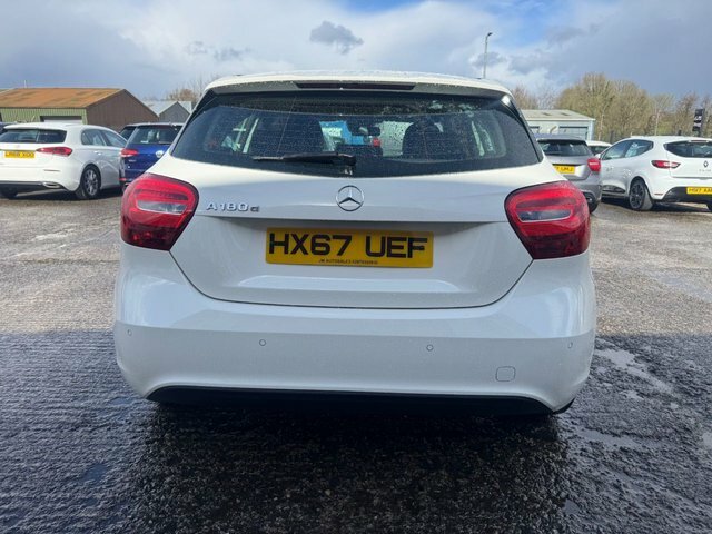 Mercedes-Benz A Class 1.5 A180d Se Executive Hatchback Manu HX67UEF White #6