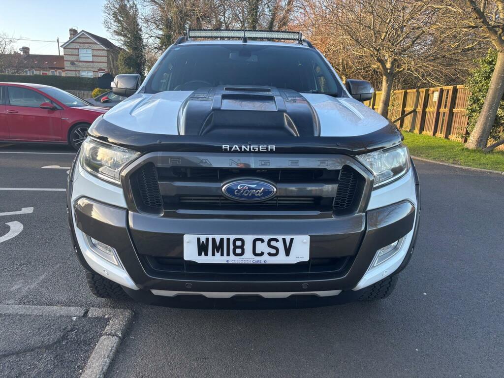 Ford Ranger 3.2 Tdci Wildtrak Pickup Double Cab Aut WM18CSV White #2