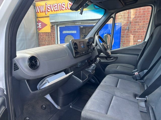 Mercedes-Benz Sprinter 314 Cdi None Runner KN70EOH White #2