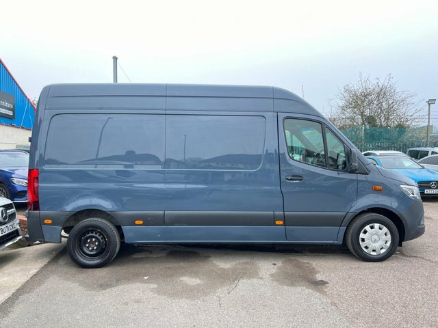 Mercedes-Benz Sprinter 2023 2.0 315 Cdi Premium Panel Van G-tr KN73YYO Grey #3