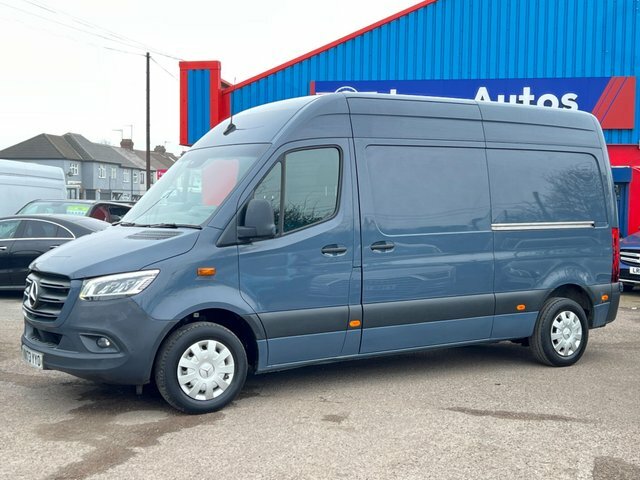 Mercedes-Benz Sprinter 2023 2.0 315 Cdi Premium Panel Van G-tr Grey