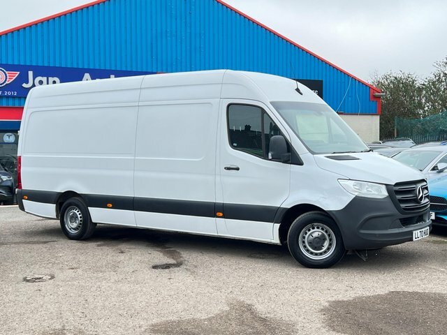 Mercedes-Benz Sprinter 2021 2.0 315 Cdi Progressive Rwd L3 H2 Euro 6 Ss White