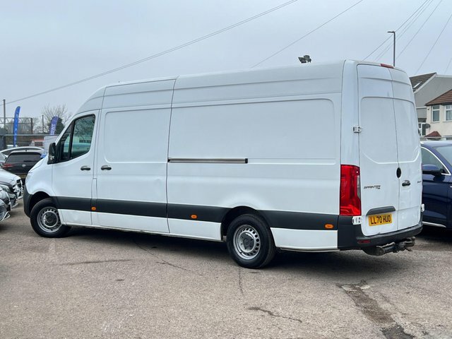 Mercedes-Benz Sprinter 2021 2.0 315 Cdi Progressive Rwd L3 H2 Euro 6 Ss LL70HUO White #2