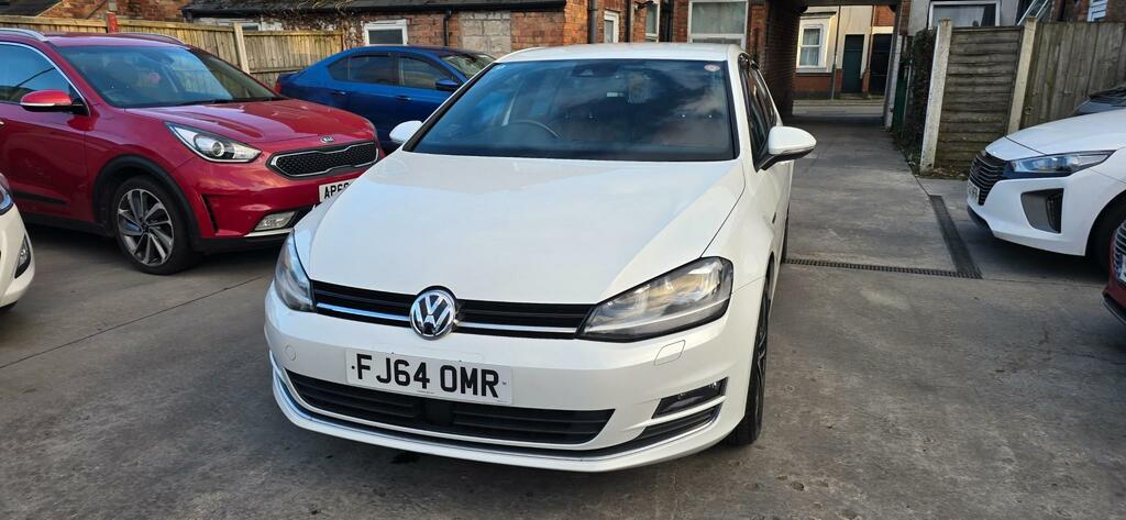 Volkswagen Golf Tsi FJ64OMR White #3