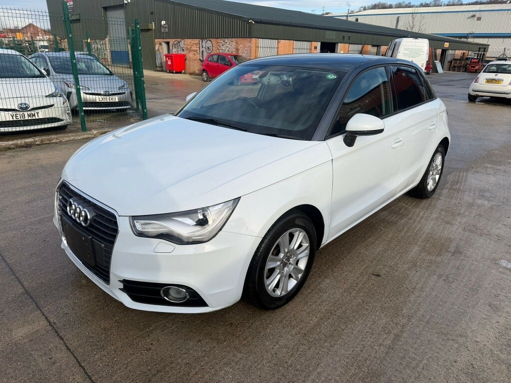 Audi A1 1.4 Tfsi Sport Sportback S Tronic Euro 5 White #3