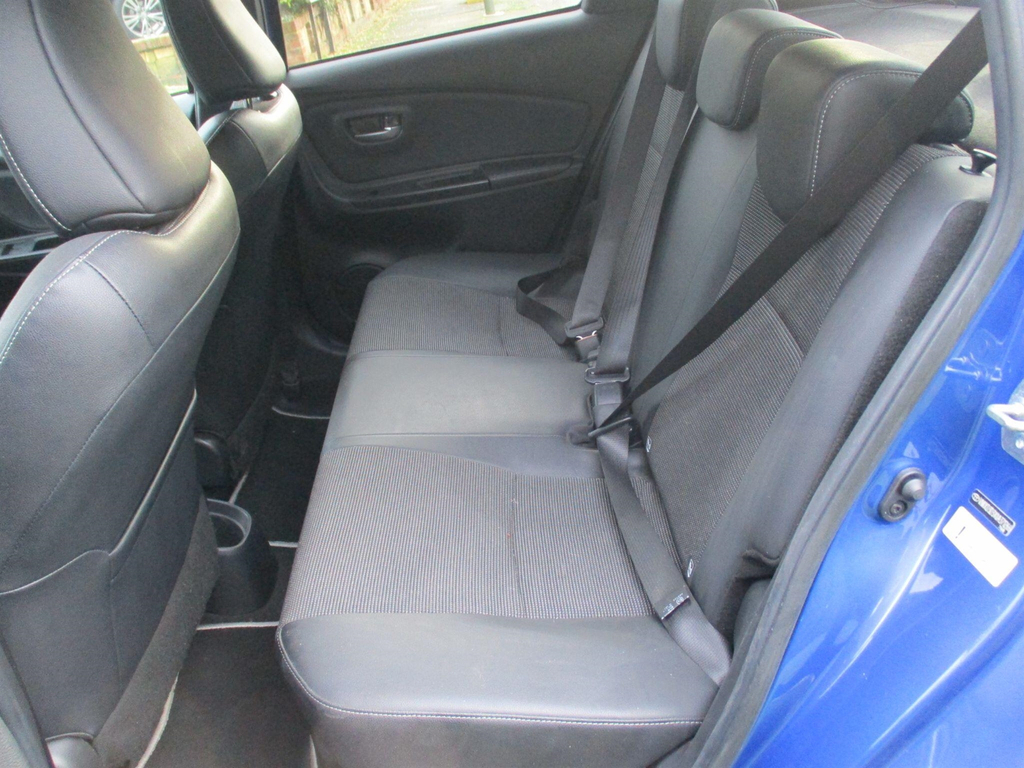 Toyota Yaris 1.5 Vvt-h Excel E-cvt Euro 6 Ss 15In Alloy Blue #6