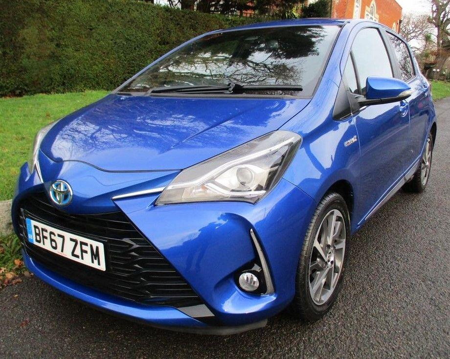 Toyota Yaris 1.5 Vvt-h Excel E-cvt Euro 6 Ss 15In Alloy Blue