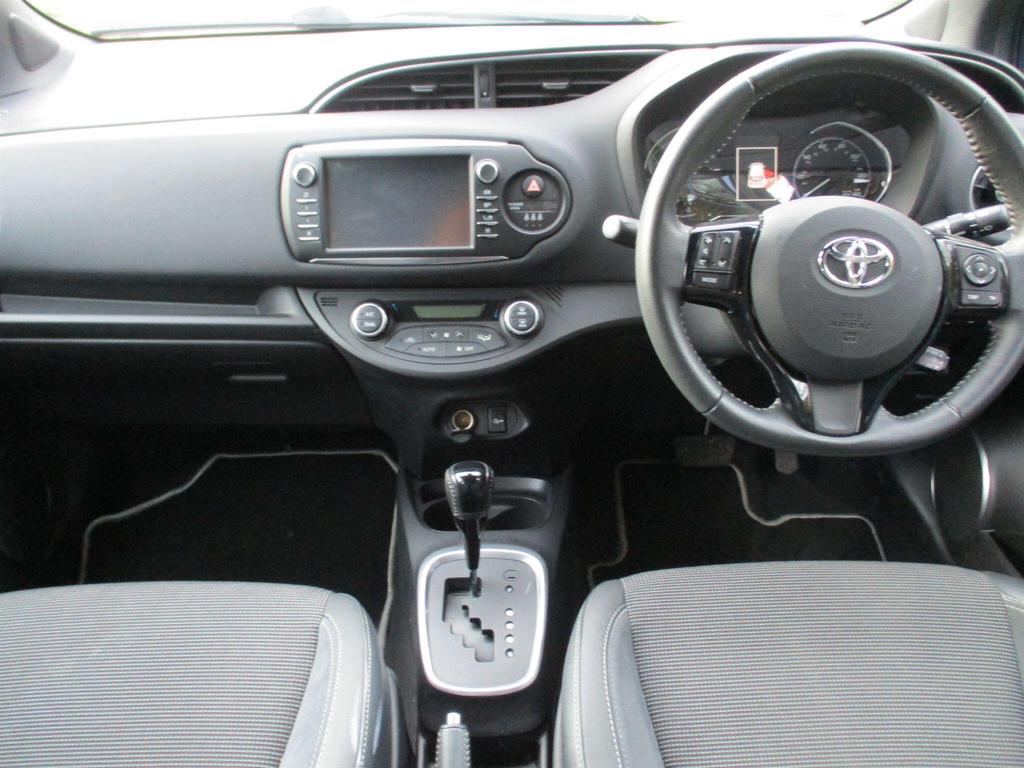 Toyota Yaris 1.5 Vvt-h Excel E-cvt Euro 6 Ss 15In Alloy Blue #2