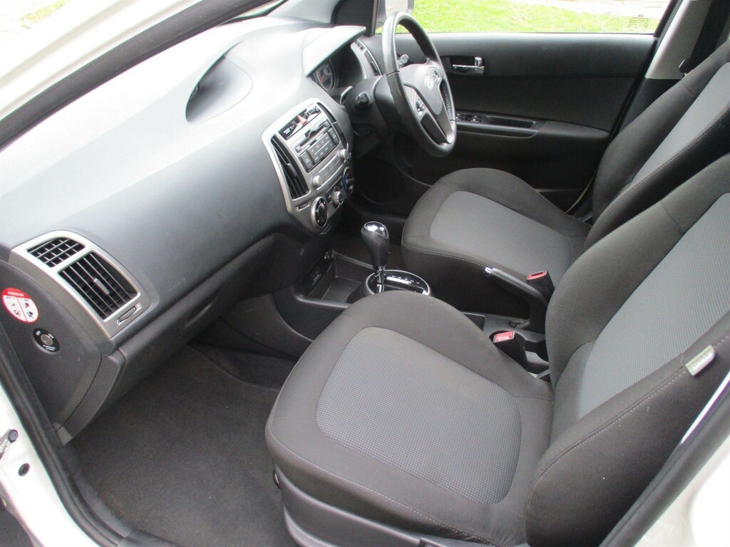 Hyundai I20 1.4 Active Euro 5  #6