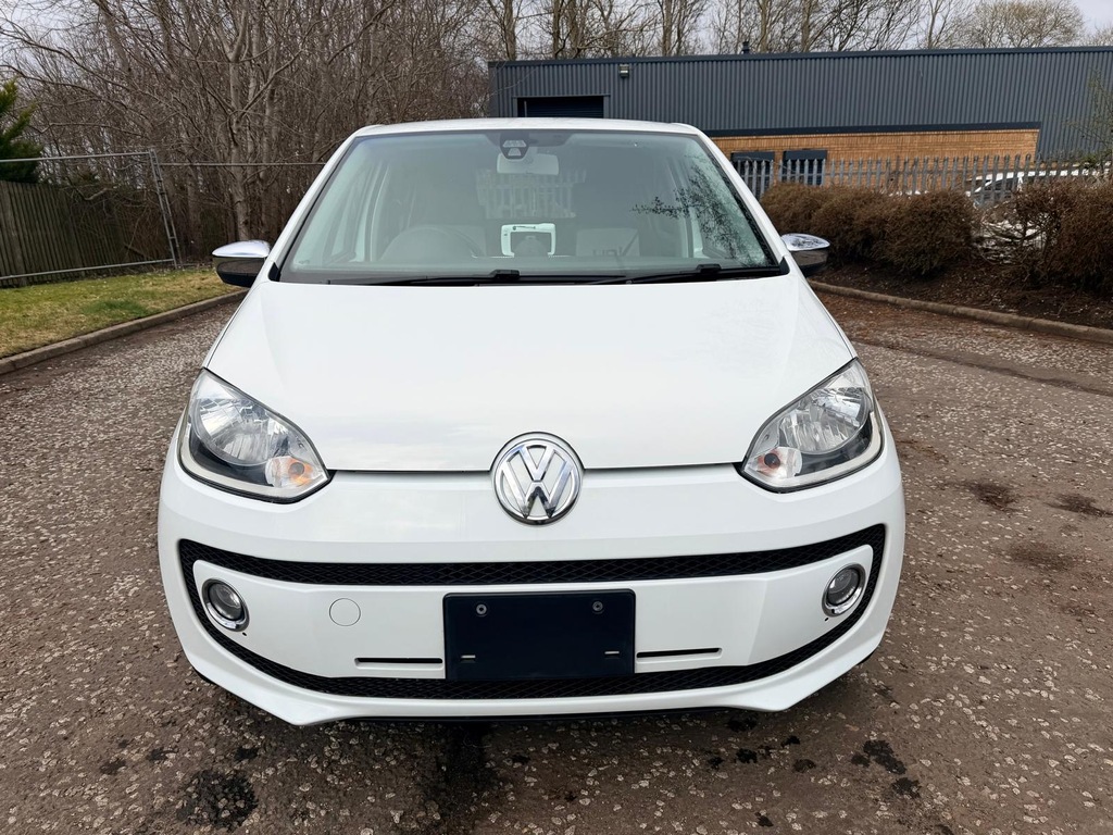 Volkswagen Up Fresh Import 1.0 White Edition Hatchback  White #2