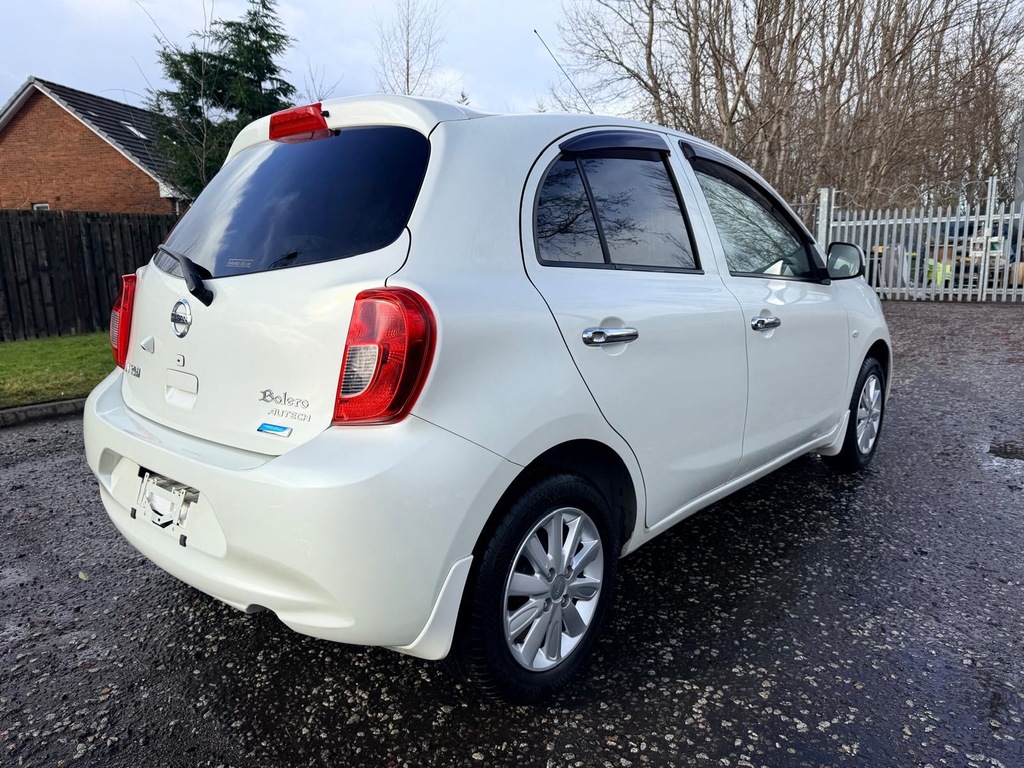 Nissan Micra March Bolero Autech 1.2 Hatch White #4