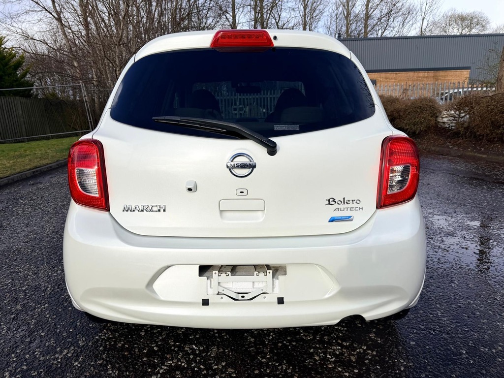 Nissan Micra March Bolero Autech 1.2 Hatch White #5