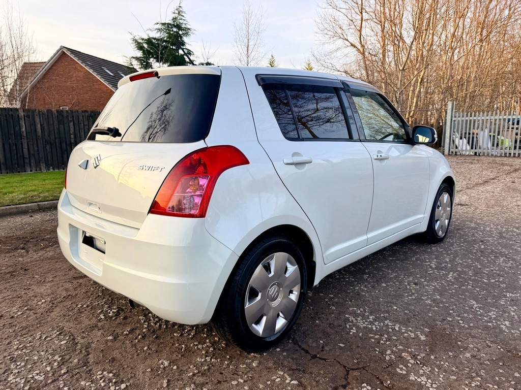 Suzuki Swift 1.2 Hatchback 4 B Grade Reverse C White #6