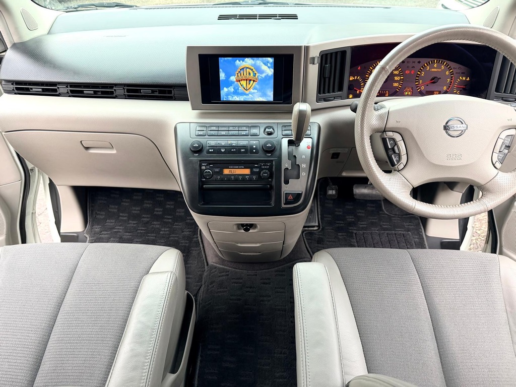 Nissan Elgrand Highway Star Blue #9