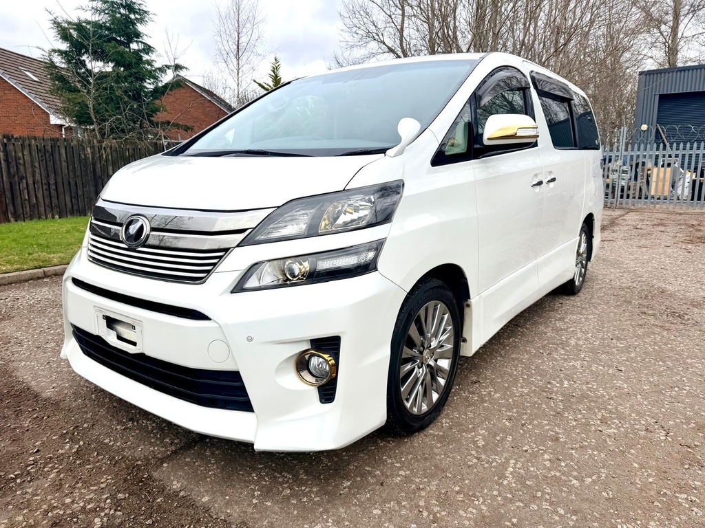 Toyota Vellfire Fresh Import Golden Eye 11 3.5 V6 7 Seats Mpv White #3