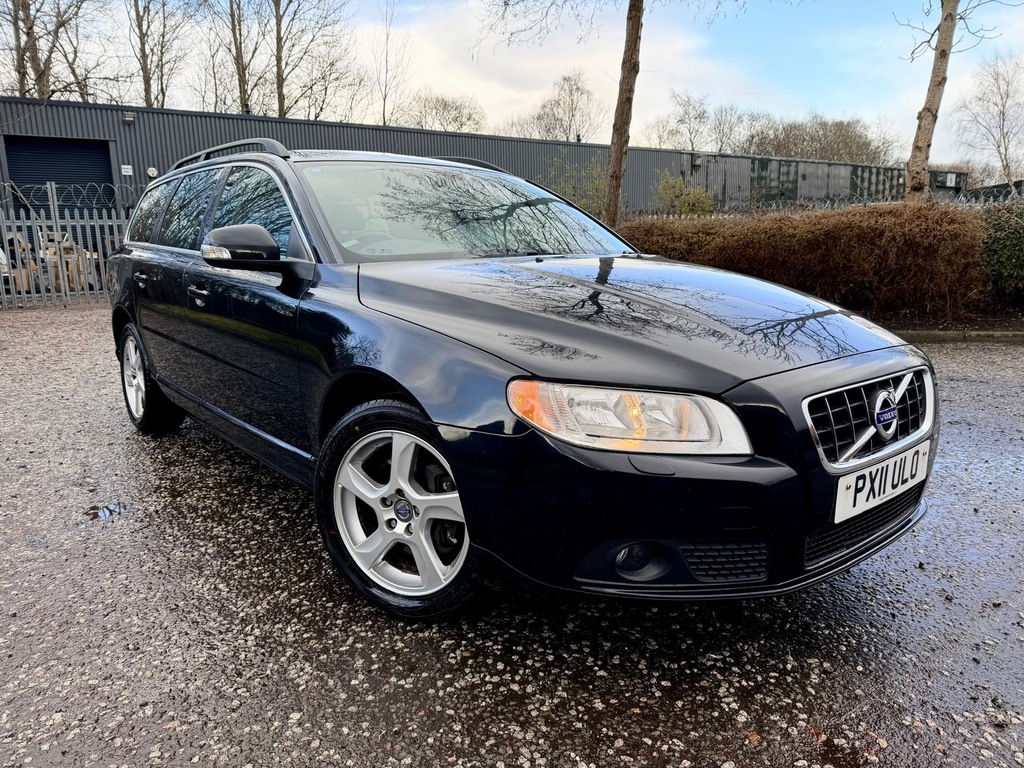 Volvo V70 D3 163 Se Geartronic 2.0 Litre Black