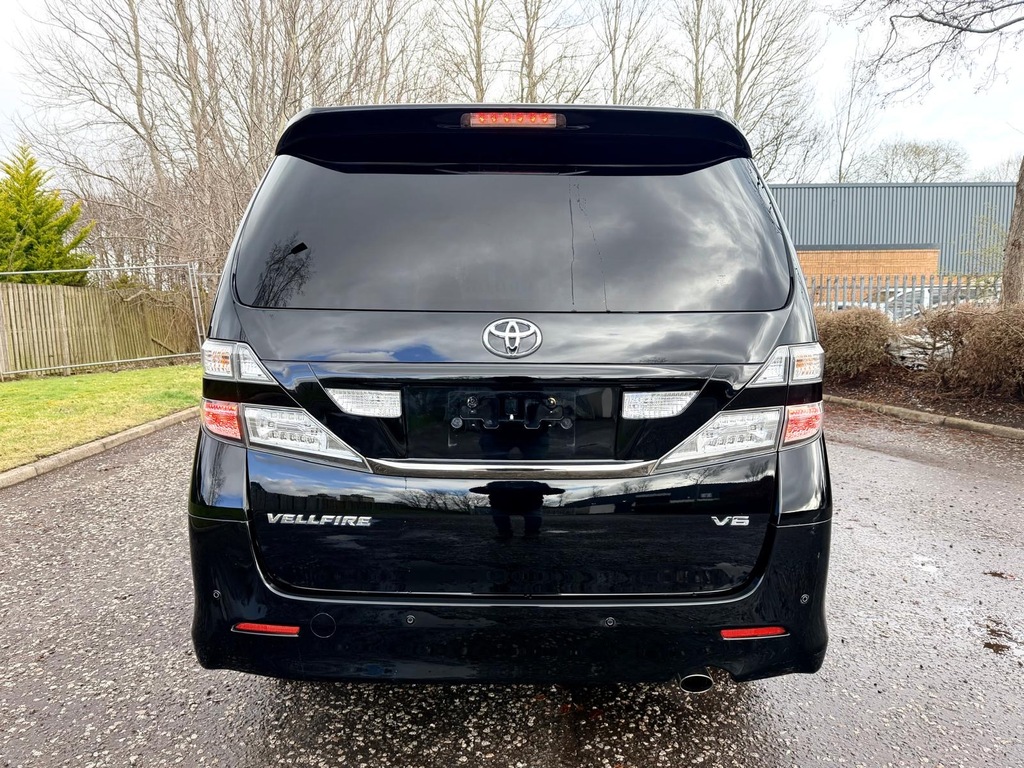 Toyota Vellfire Fresh Import Z Platinum 3.5 V6 7 Seats Mpv Cr Black #5