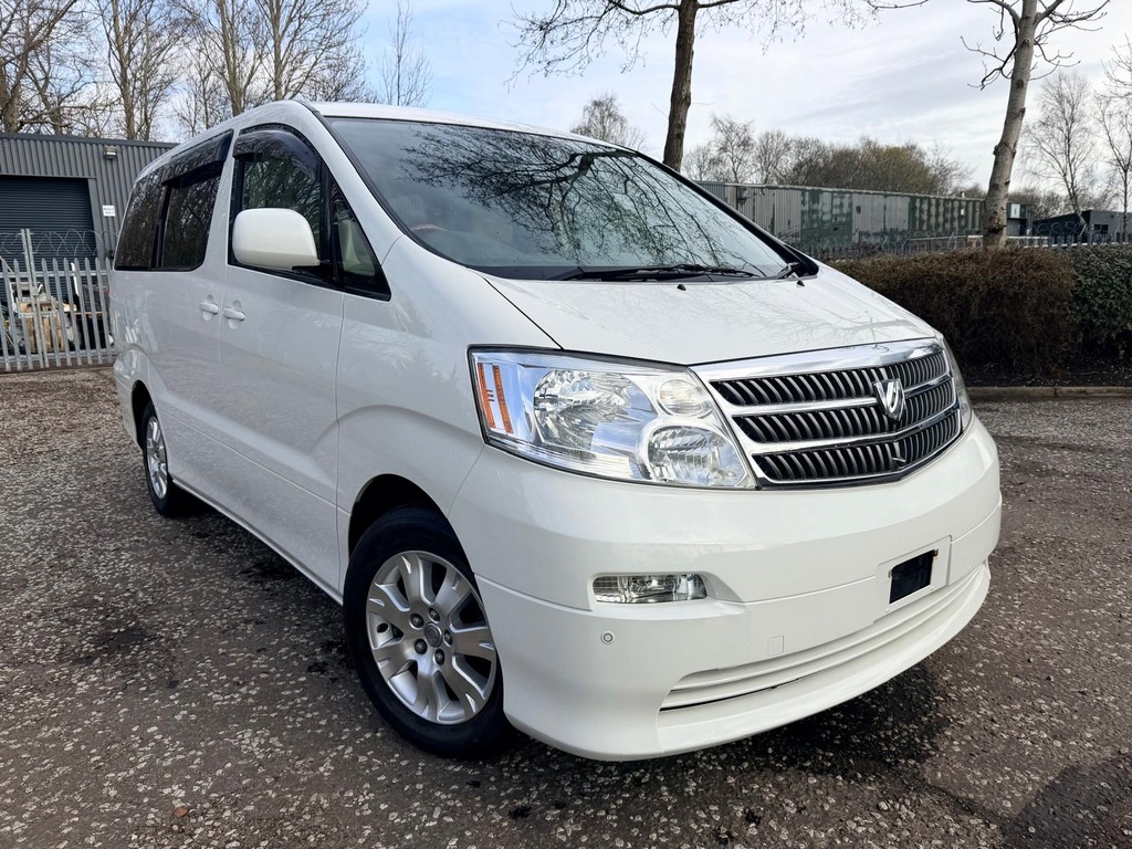 Toyota Alphard Fresh Import 2.4 8 Seats Mpv 4 B Grade White