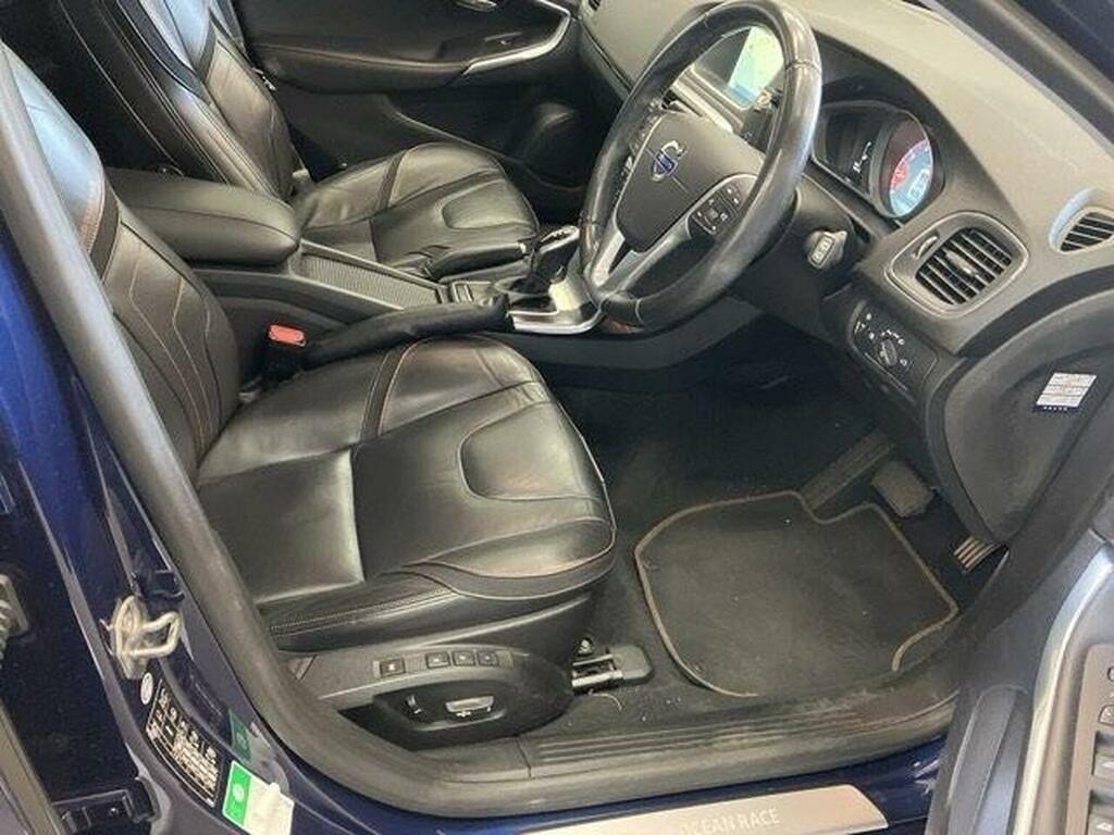 Volvo V40 Hatchback Ocean Race Edition Ulez Free 2015 JCF2563 Blue #3