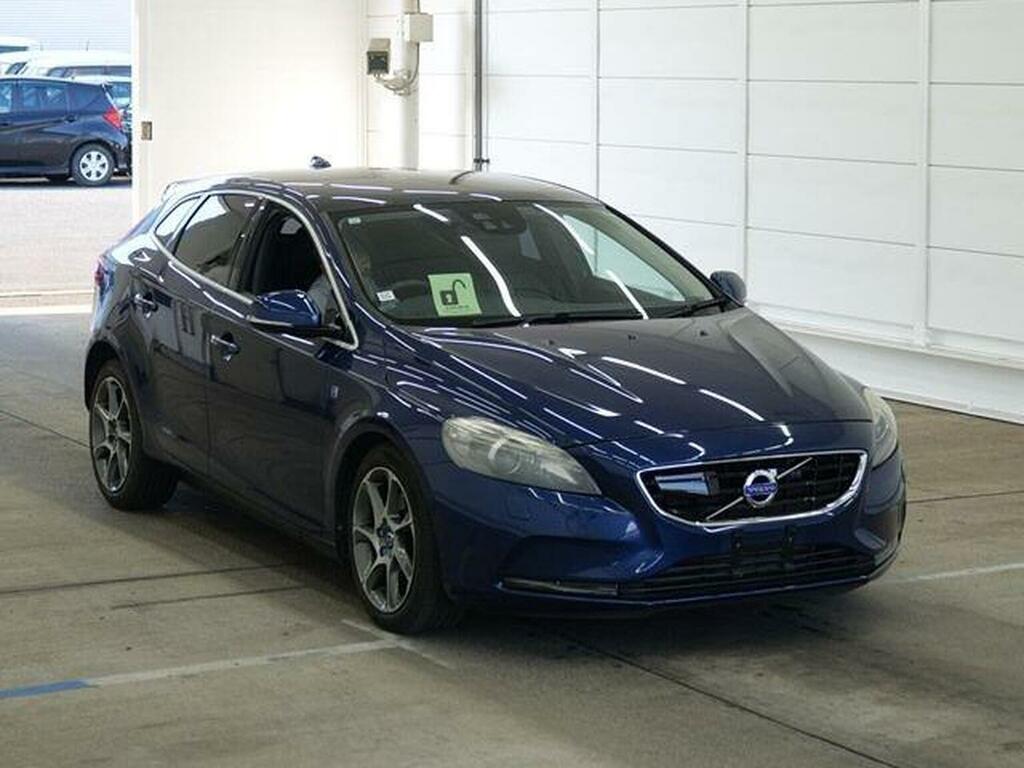Volvo V40 Hatchback Ocean Race Edition Ulez Free 2015 Blue