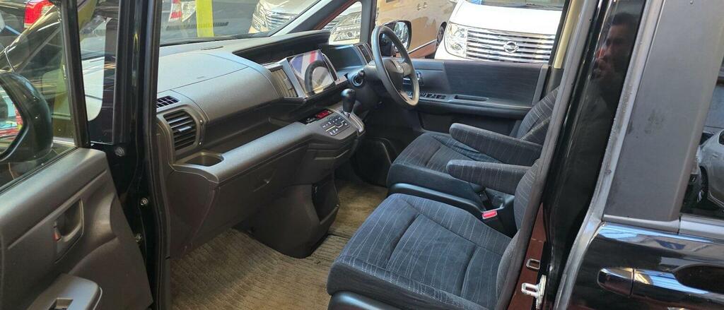 Honda StepWagon Mpv 2.0 Uk Satnav Ulez Free 201212 Black #6