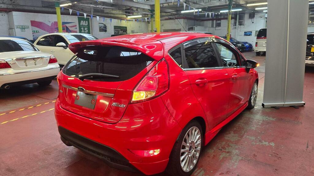 Ford Fiesta Hatchback 1.0T Ecoboost Zetec Powershift Euro 5 JCF1983 Red #2