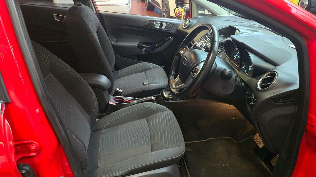 Ford Fiesta Hatchback 1.0T Ecoboost Zetec Powershift Euro 5 JCF1983 Red #5